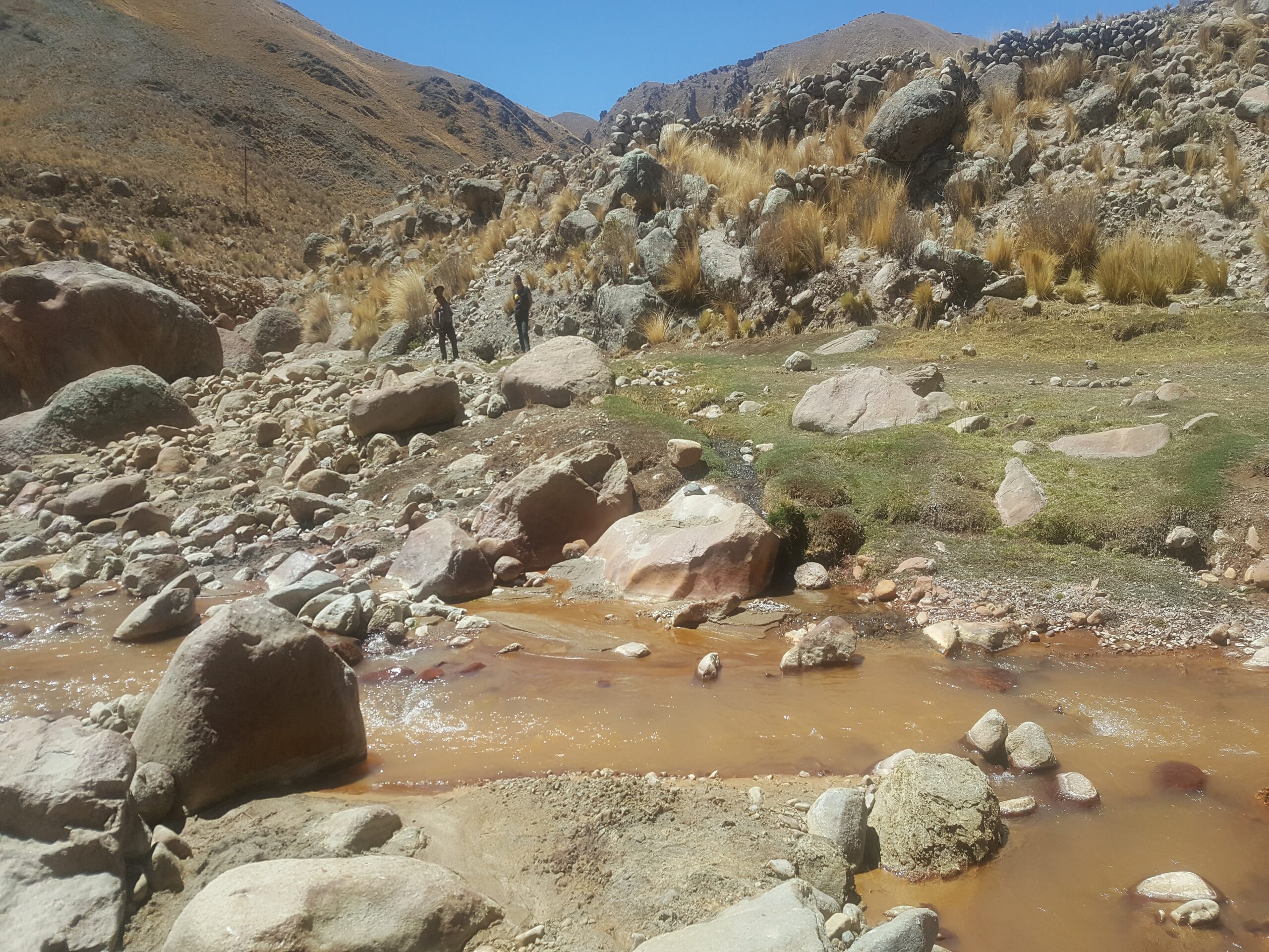 Rescatando aguas de vida en la  contaminada subcuenca Pairumani