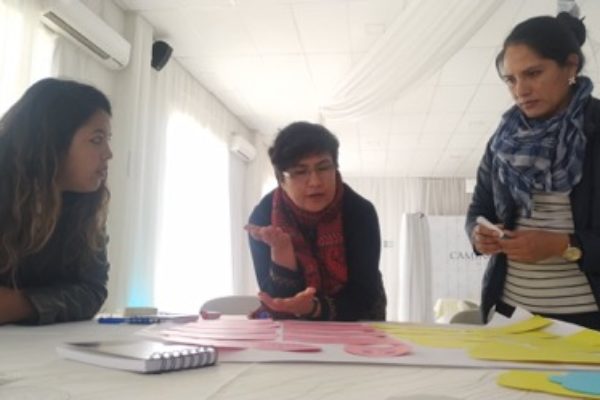 Laboratorio de Ideas: Sociedad civil detecta deficiencias en los medios de comunicación